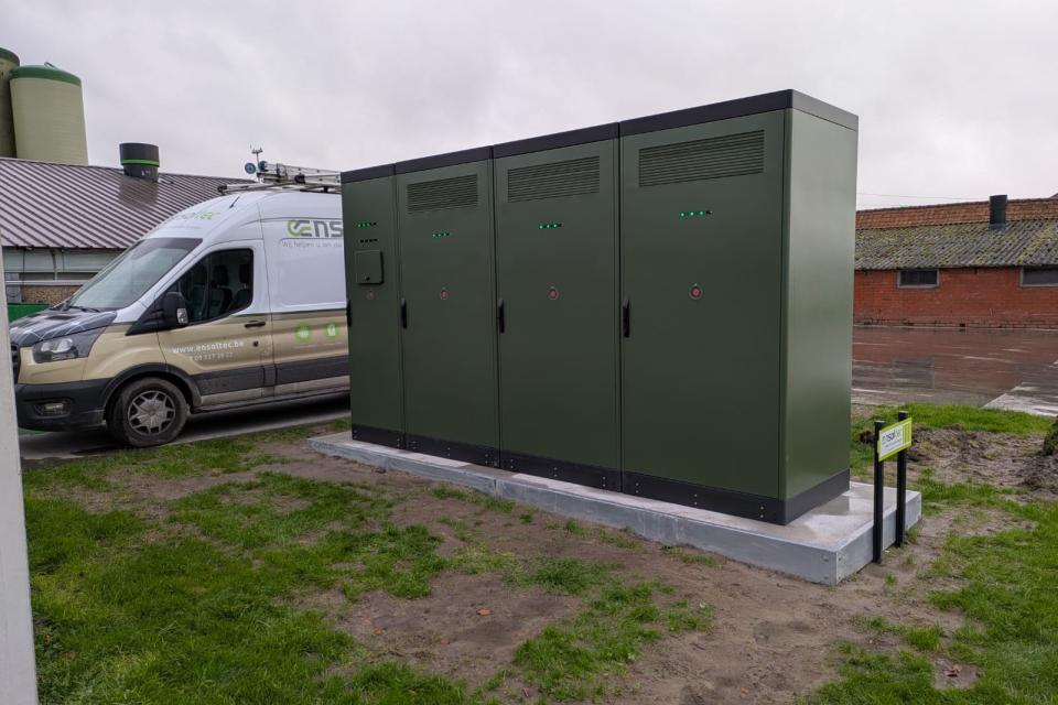 Batterijopslag & zonnepanelen voor Pluimvee