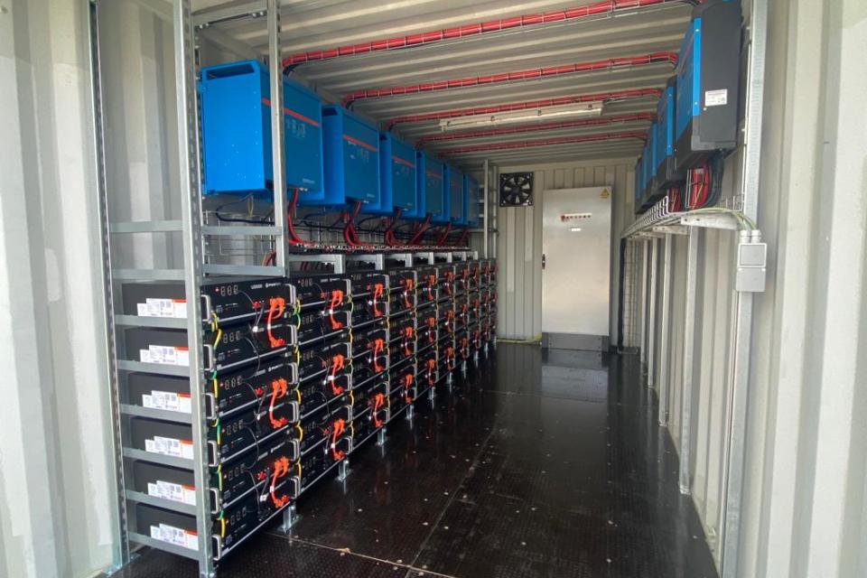 Deinze - Zelfconsumptie batterij voor pluimvee